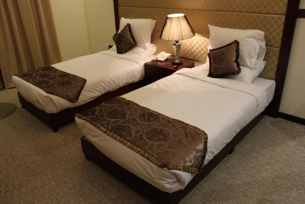 Milestone 3* Dubai
