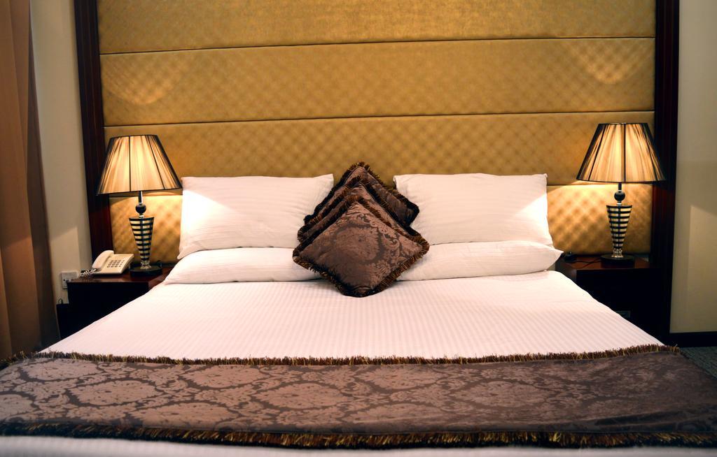 Aparthotel Milestone 3*