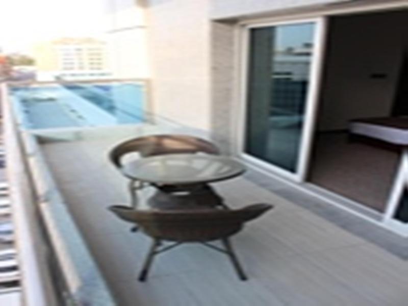 Aparthotel Milestone
