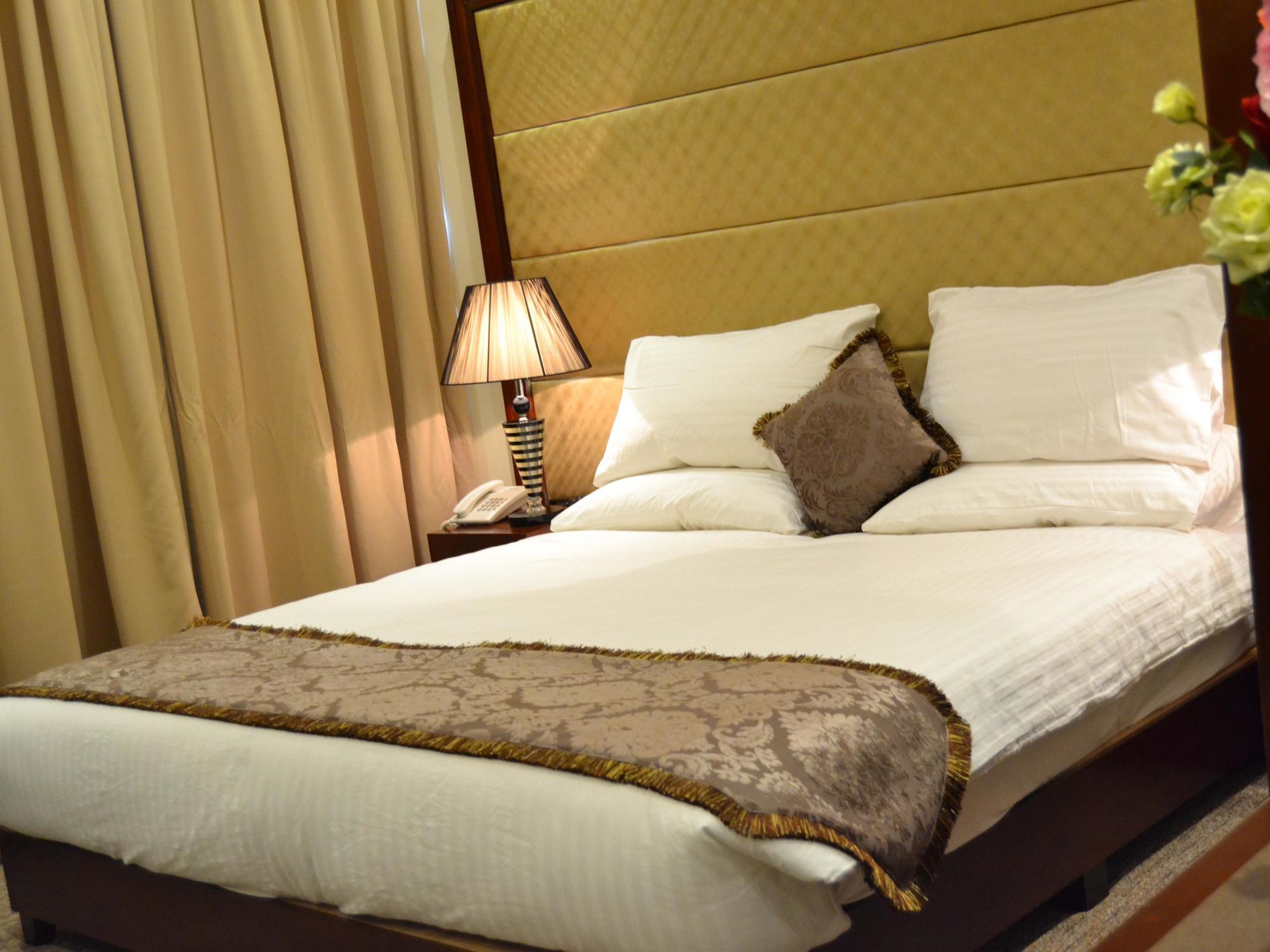 Milestone Aparthotel