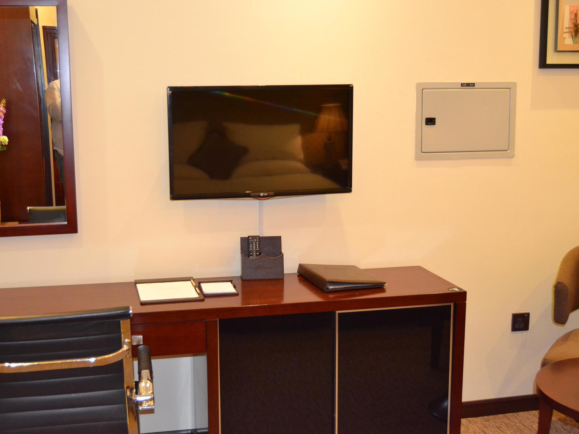 Milestone Aparthotel Dubai