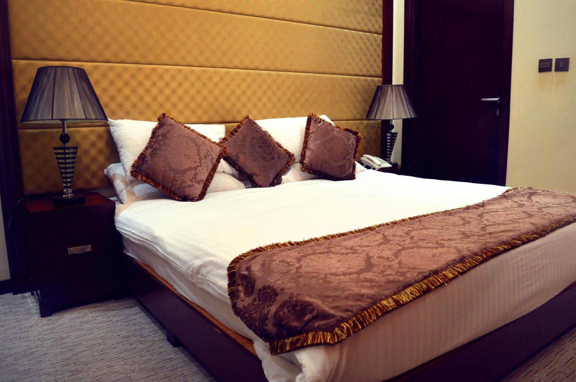 Aparthotel Milestone
