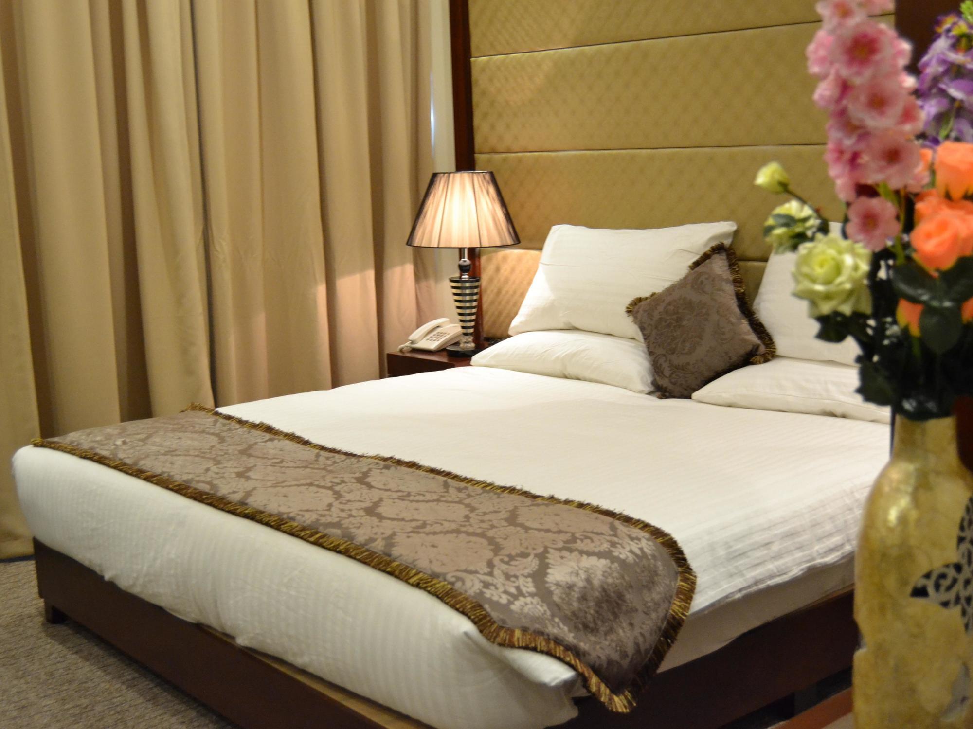 Milestone 3* Dubai