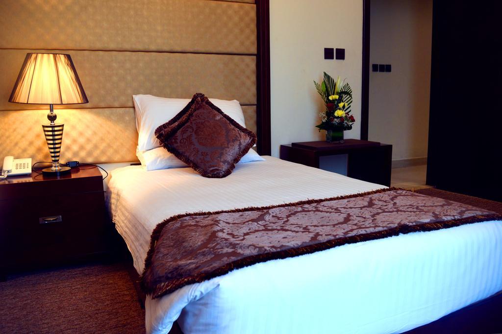 Milestone 3* Dubai