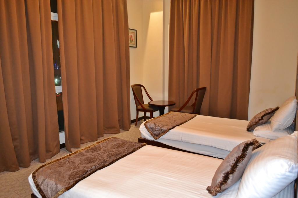 Milestone Aparthotel 3*